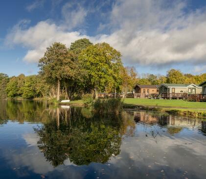 Tranquil bay at Pearl Lake