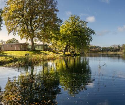 The onset of Autumn at Pearl Lake.