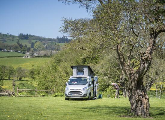 5 star motorhome camping site Presteigne Wales