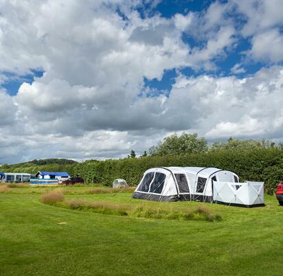 Spacious, relaxing camping pitches at Arrow Bank