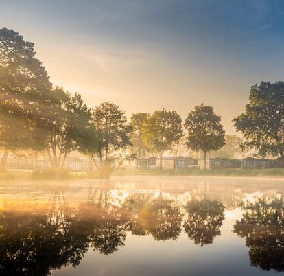 5 star caravan holiday park with carp fishing lake, Herefordshire - lake photo