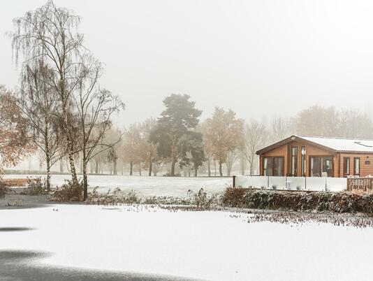 Winter at Pearl Lake Country Holiday Park, Herefordshire.